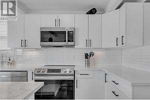 3050 Seclusion Bay Road Unit# 12 - Photo 9