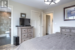 9834 Cathedral Drive - Photo 57