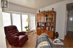 735 3 Street - Photo 17
