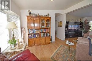 735 3 Street - Photo 18