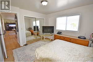 735 3 Street - Photo 29