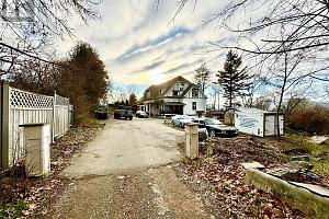 2003 37 Avenue - Photo 4