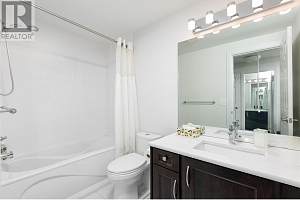 1055 Lawrence Avenue Unit# 202 - Photo 14