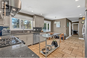 1623 Blackwood Drive - Photo 10