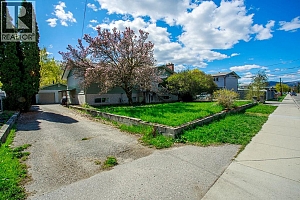 3706 24 Avenue - Photo 18