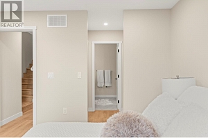 3907 26 Street Unit# 2 - Photo 18