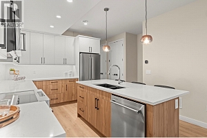 3907 26 Street Unit# 2 - Photo 4