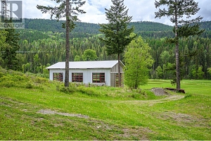 4 Hollingsworth Road - Photo 2