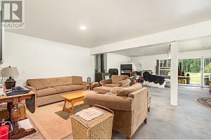 4 Hollingsworth Road - Photo 37