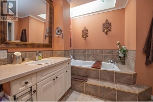 6627 Longacre Drive - Photo 17