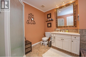 6627 Longacre Drive - Photo 18