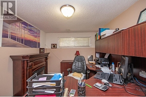 6627 Longacre Drive - Photo 19