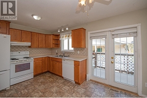 6627 Longacre Drive - Photo 37