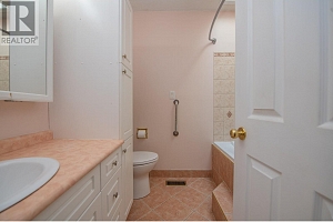 6627 Longacre Drive - Photo 45