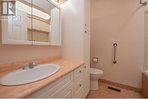 6627 Longacre Drive - Photo 46