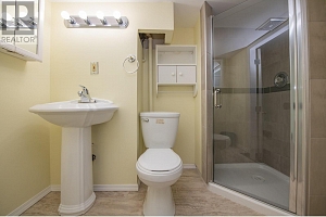 6627 Longacre Drive - Photo 55
