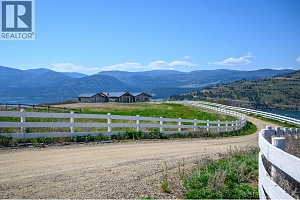 8399 Bench Row Road - Photo 2