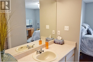 8700 Clerke Road Unit# 3 - Photo 38