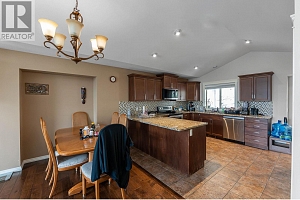 1225 Hume Avenue - Photo 9