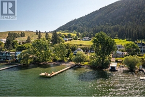 8724, 8730, 8734 Okanagan Landing Road - Photo 10