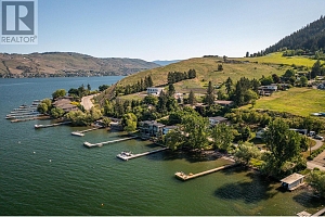 8724, 8730, 8734 Okanagan Landing Road - Photo 31