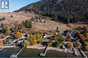 8724, 8730, 8734 Okanagan Landing Road - Photo 16