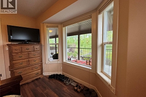 4147 4th Street - Photo 17