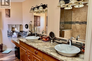 4147 4th Street - Photo 22