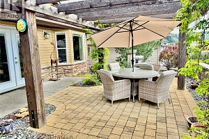 4147 4th Street - Photo 3