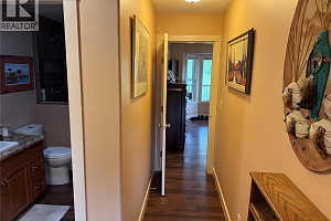 4147 4th Street - Photo 32