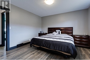 2094 Tomat Avenue - Photo 24