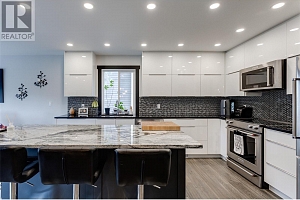 2094 Tomat Avenue - Photo 9
