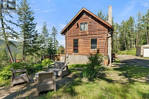 1809 Cardinal Creek Road - Photo 2