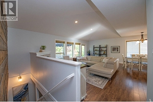 1927 Skyview Crescent - Photo 25