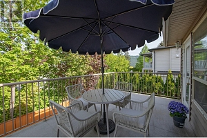 1927 Skyview Crescent - Photo 47