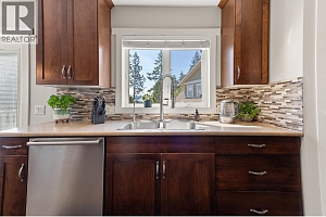 1590 West Kelowna Road - Photo 18