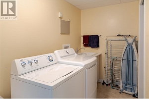 740 ROYAL PINE Drive - Photo 37
