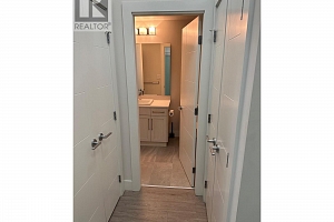 4380 Lakeshore Road Unit# PH16 - Photo 9