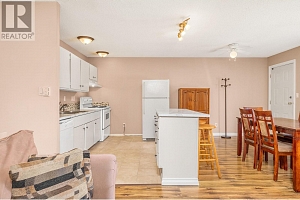 1711 41 Avenue - Photo 8