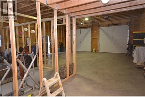 9510 HIGHWAY 97 N Unit# 157 - Photo 54