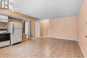 305 Snowsell Street N - Photo 17