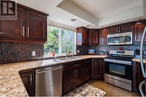 8617 FITZMAURICE Drive - Photo 30
