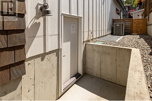 765 Barnaby Road - Photo 34