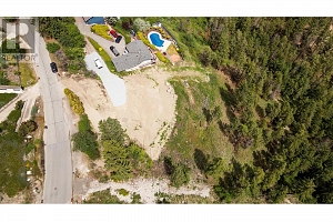 1687 Scott Crescent - Photo 3