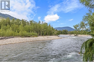 1361 6 Highway - Photo 25