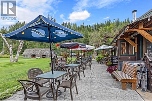 1361 6 Highway - Photo 15