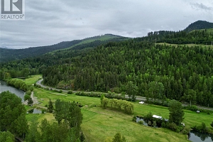 1361 6 Highway - Photo 5