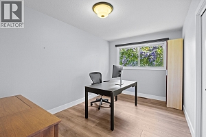 1745 Haug Avenue - Photo 13
