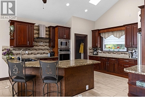 5585 Reid Road - Photo 13