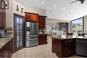 5585 Reid Road - Photo 14